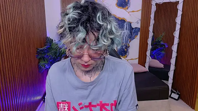 Snapshot of Lyra_tay chatting on July 2026 07:10:01 PM Lyra tay online show from July 2026 07:10:01 PM