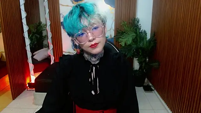 Lyra tay online show from April 2026 07:10:02 PM