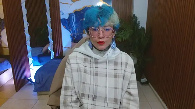 Lyra tay online show from March 2026 07:12:02 PM