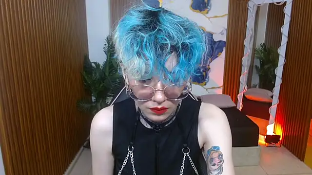 Lyra tay online show from April 2026 07:09:02 PM
