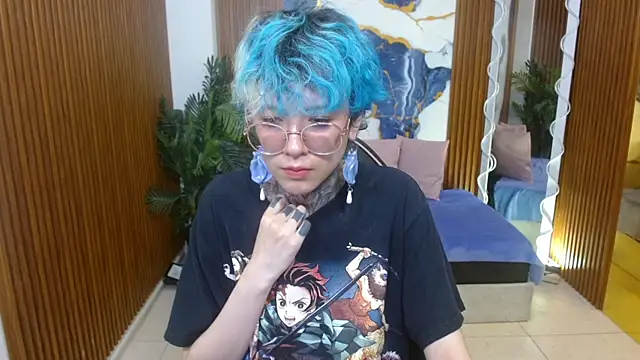 Lyra tay online show from April 2026 08:20:02 PM