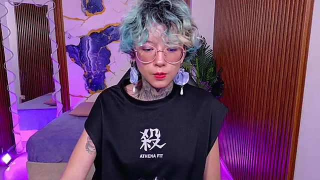 Lyra tay online show from May 2026 08:04:02 PM