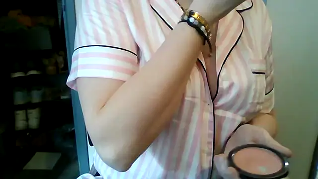 StaceyXOXO online show from February 2026 11:32:02 AM