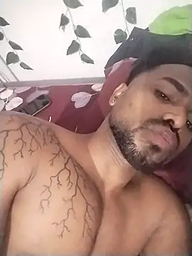 Hunkytop online show from February 2026 03:18:02 AM