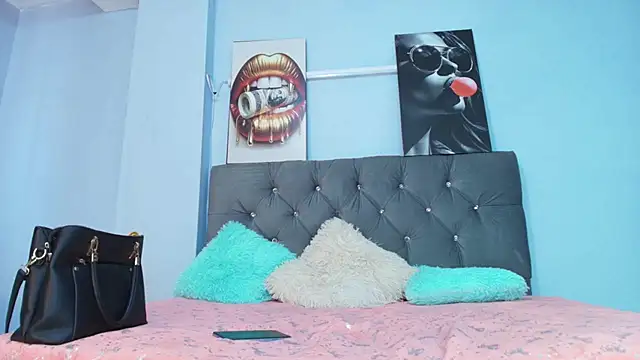 Snapshot of Ebonny_Brown chatting on February 2026 07:57:02 PM Ebonny Brown online show from February 2026 07:57:02 PM