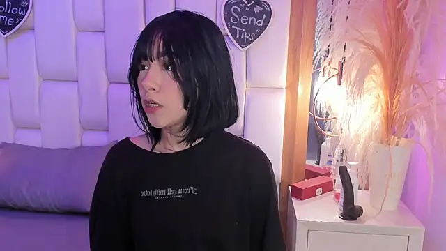 Bamby buu online show from April 2026 11:50:02 PM