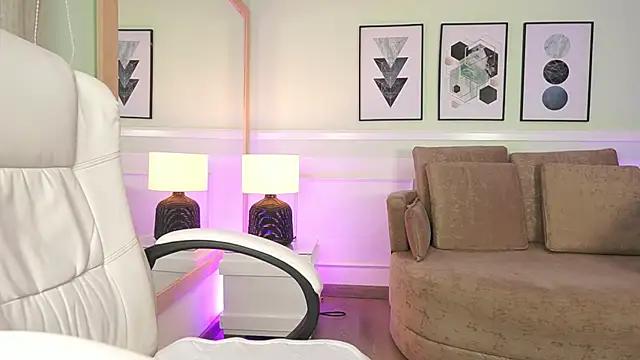 Snapshot of MandyCollins chatting on March 2026 11:33:02 AM MandyCollins online show from March 2026 11:33:02 AM