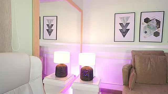 Snapshot of MandyCollins chatting on March 2026 11:32:02 AM MandyCollins online show from March 2026 11:32:02 AM