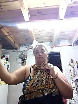 Snapshot of momismilf544 chatting on April 2026 12:59:02 AM momismilf544 online show from April 2026 12:59:02 AM