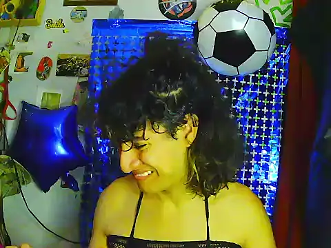 RAMONA TIJERAX online show from June 2026 09:57:02 PM