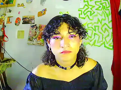 RAMONA TIJERAX online show from June 2026 01:17:01 PM
