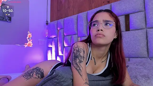 camilaa smith  online show from April 2026 08:02:01 PM