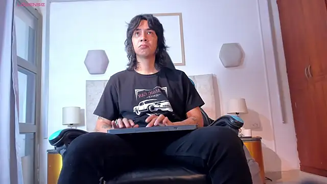 Snapshot of so_pop chatting on March 2026 02:02:02 PM so pop online show from March 2026 02:02:02 PM