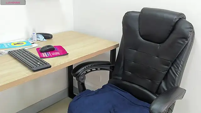 Stefy cg online show from March 2026 04:31:01 PM