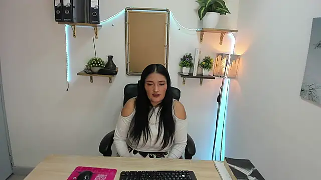 Stefy cg online show from March 2026 12:22:02 PM