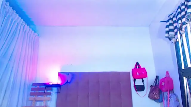 sexysgirl23cm online show from May 2026 07:28:02 PM