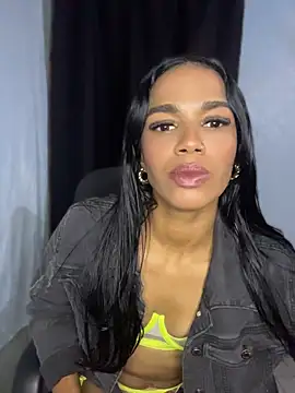 FlorSalvaje  online show from May 2026 12:37:02 AM