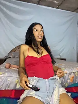 FlorSalvaje  online show from April 2026 01:12:02 AM