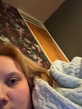 SassieBlondie online show from February 2026 01:17:01 AM