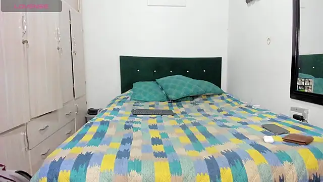 Jean And PaulXL online show from March 2026 10:55:01 PM