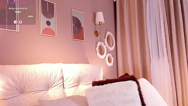 Agata Laurent  online show from April 2026 03:46:01 AM