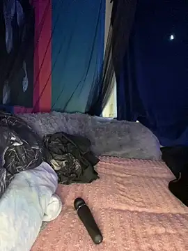 Melissa-Schneider online show from April 2026 06:09:02 PM