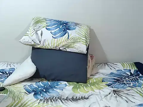  FineBabe online show from April 2026 08:04:02 PM