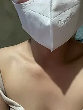 Lamlam68 online show from March 2026 04:24:02 AM