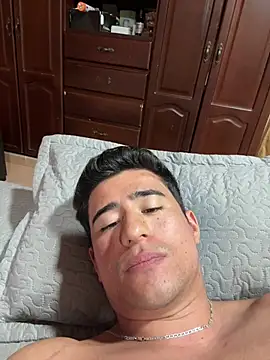 David-latinlover online show from July 2026 04:30:01 AM