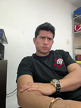 David-latinlover online show from May 2026 01:15:02 PM