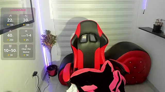 Agatha Marin online show from April 2026 12:57:02 AM