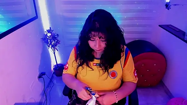 Snapshot of Agatha_Marin chatting on June 2026 03:27:02 AM Agatha Marin online show from June 2026 03:27:02 AM