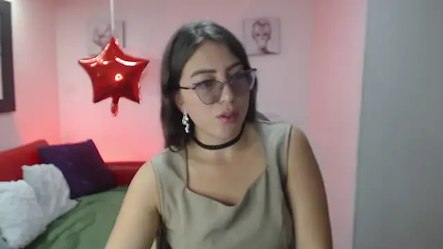 Snapshot of Amara_sexyy_ chatting on February 2026 07:35:02 PM Amara sexyy online show from February 2026 07:35:02 PM