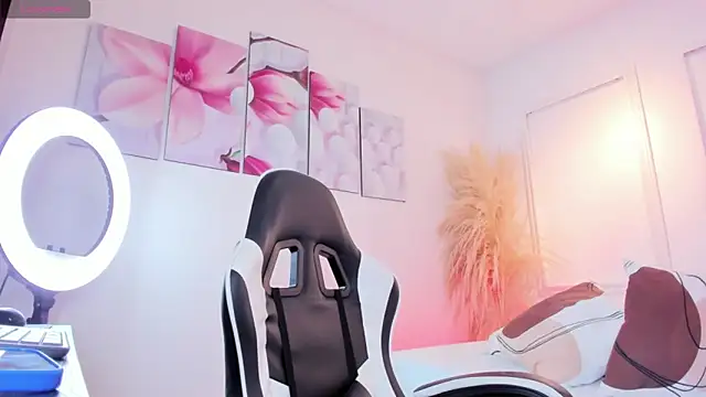 Tommy valverde online show from April 2026 06:42:02 PM