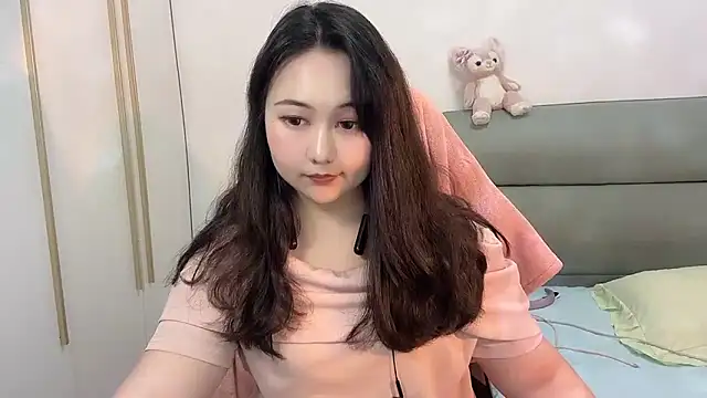 Snapshot of Susu-36E chatting on May 2026 01:52:01 PM Susu-36E online show from May 2026 01:52:01 PM