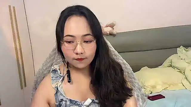 Snapshot of Susu-36E chatting on June 2026 01:00:02 PM Susu-36E online show from June 2026 01:00:02 PM