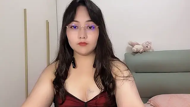 Snapshot of Susu-36E chatting on April 2026 09:21:01 AM Susu-36E online show from April 2026 09:21:01 AM