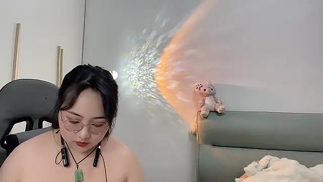 Snapshot of Susu-36E chatting on March 2026 06:28:02 AM Susu-36E online show from March 2026 06:28:02 AM