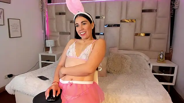 Hanna klover online show from March 2026 03:35:02 AM