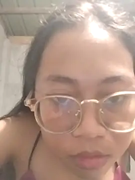 Snapshot of angelpinay44 chatting on March 2026 12:01:02 PM angelpinay44 online show from March 2026 12:01:02 PM