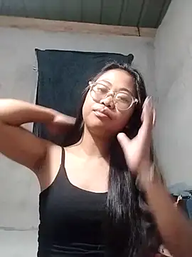 Snapshot of angelpinay44 chatting on April 2026 04:57:02 PM angelpinay44 online show from April 2026 04:57:02 PM