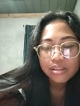 Snapshot of angelpinay44 chatting on April 2026 03:25:01 PM angelpinay44 online show from April 2026 03:25:01 PM