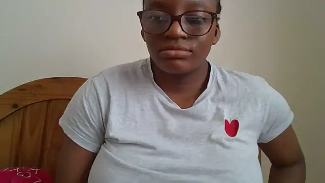 Snapshot of SexyGemBeauty chatting on May 2026 11:42:01 AM SexyGemBeauty online show from May 2026 11:42:01 AM