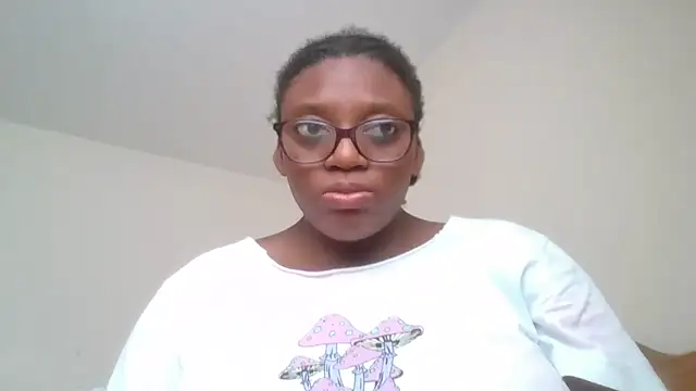 Snapshot of SexyGemBeauty chatting on June 2026 01:33:01 PM SexyGemBeauty online show from June 2026 01:33:01 PM