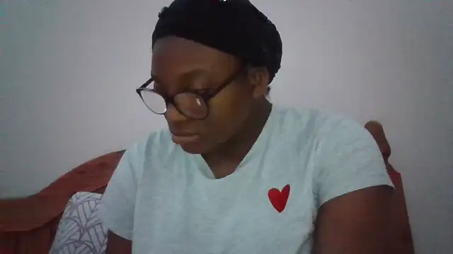 SexyGemBeauty online show from April 2026 10:17:02 PM