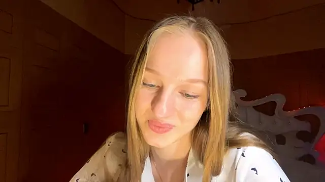 Anika Socutehe online show from April 2026 11:20:02 PM