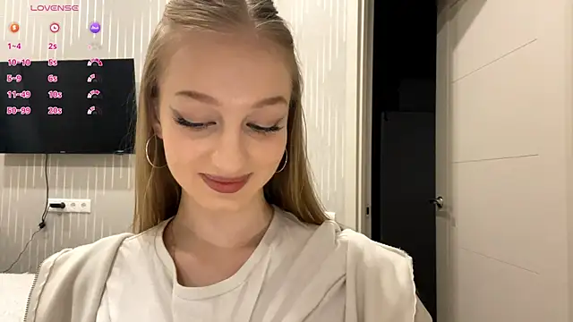 Snapshot of Anika_Socutehe chatting on June 2026 09:19:02 PM Anika Socutehe online show from June 2026 09:19:02 PM