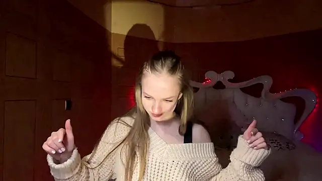 Anika Socutehe online show from March 2026 04:12:02 PM