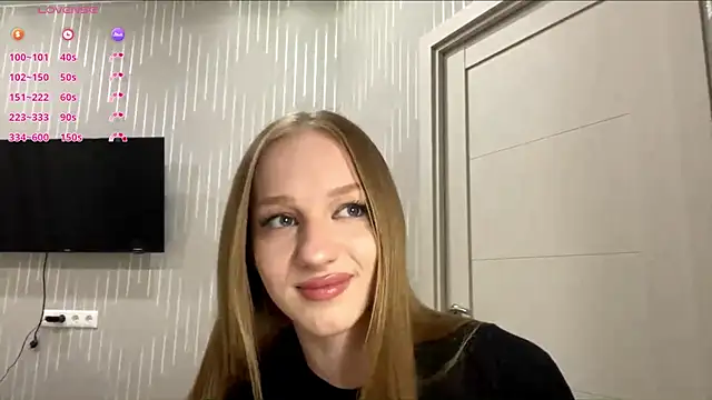 Anika Socutehe online show from May 2026 09:55:01 PM