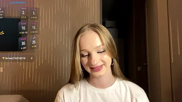 Anika Socutehe online show from June 2026 10:14:02 PM